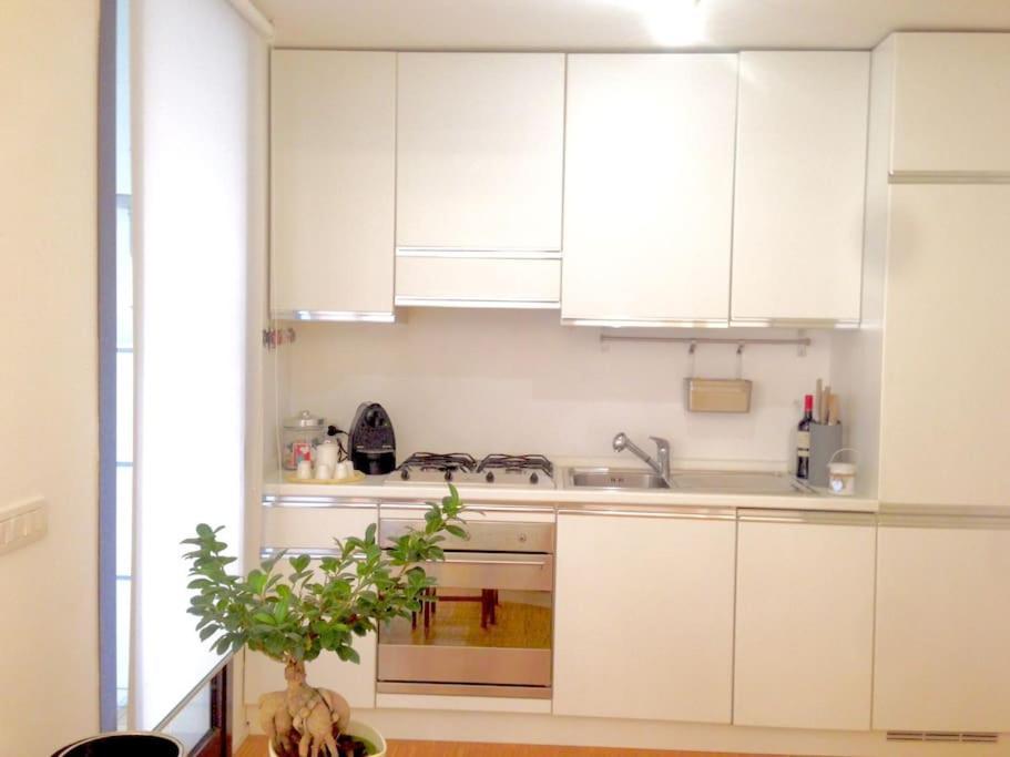 New Cosy Apartment Near To Petruzzelli Theatre 바리 외부 사진